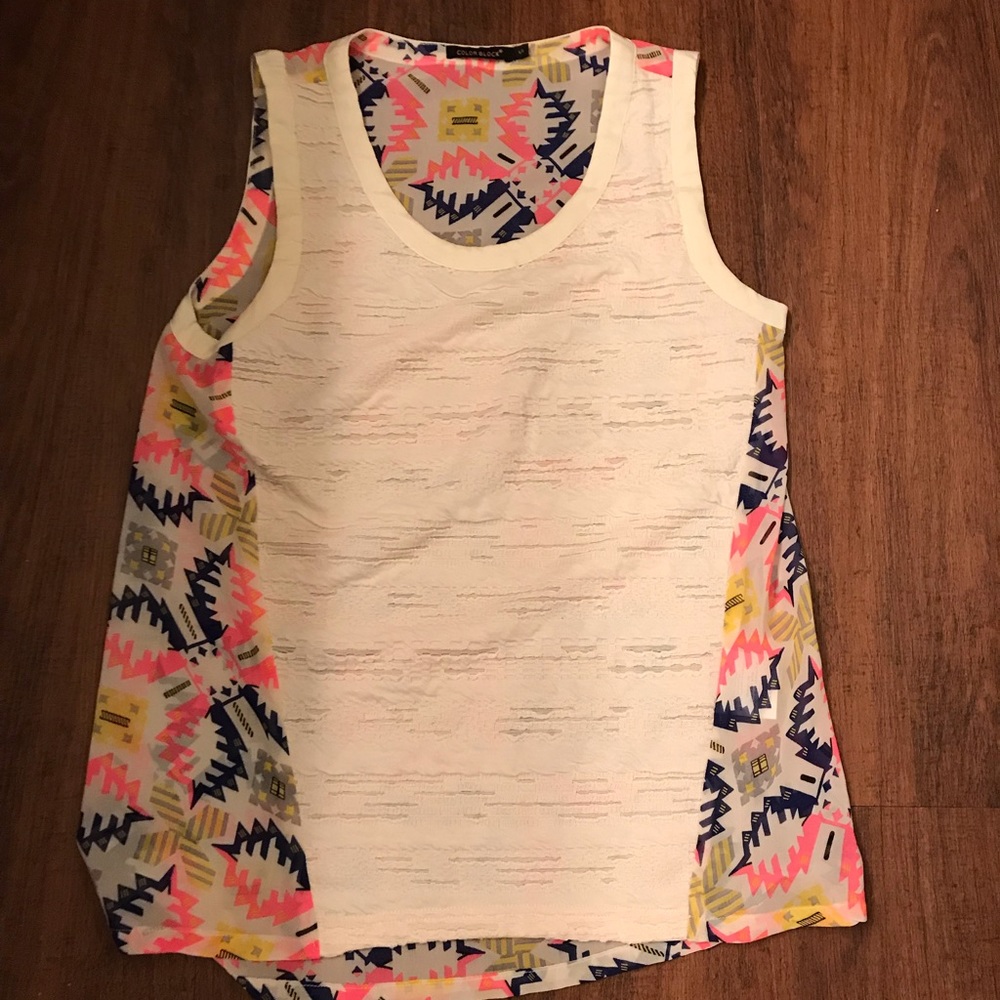 Sleeveless shirt